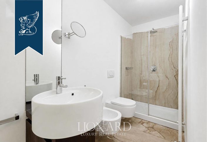 Image No.24-3 Bed Villa for sale