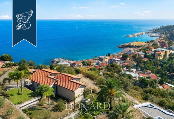 Image No.3-3 Bed Villa for sale