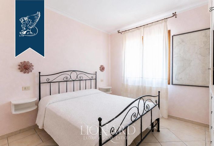 Image No.19-4 Bed Villa for sale