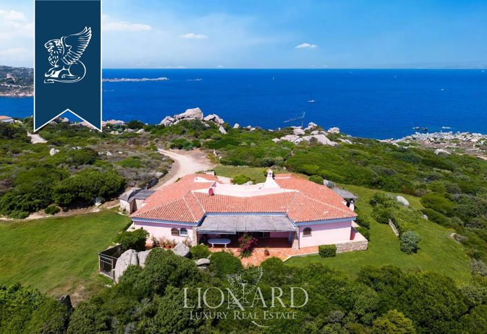 Image No.2-4 Bed Villa for sale