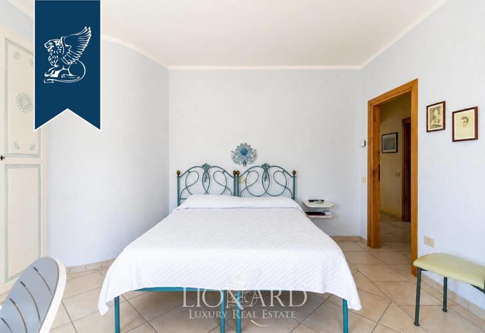 Image No.22-4 Bed Villa for sale