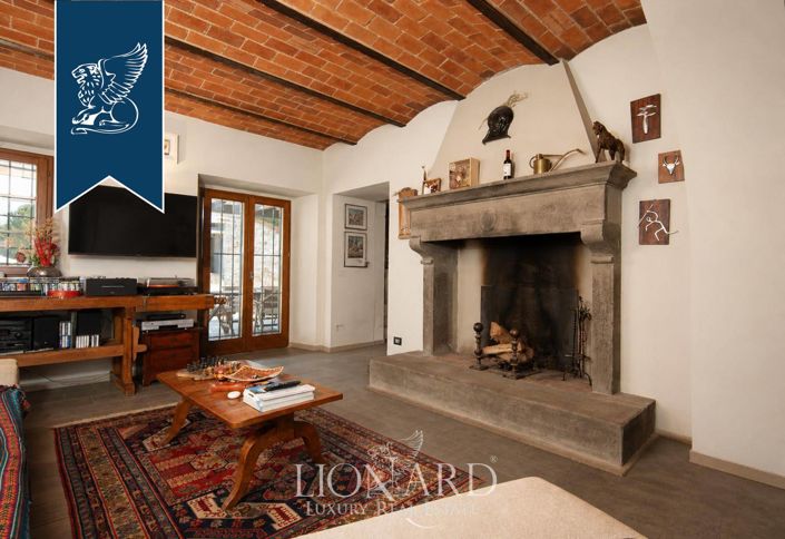 Image No.18-6 Bed Farmhouse for sale