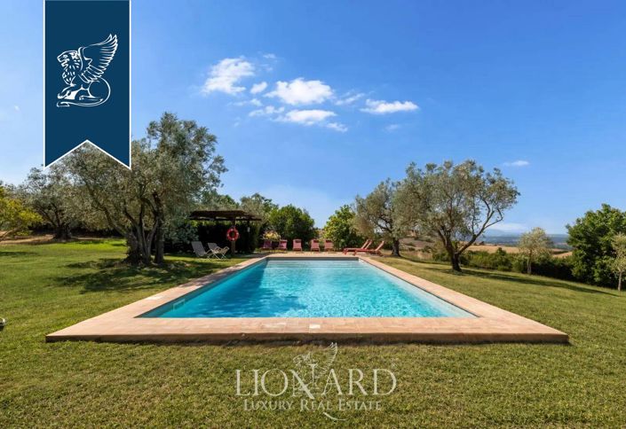 Image No.13-7 Bed Villa for sale