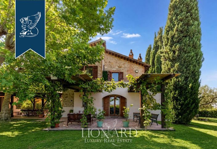 Image No.4-7 Bed Villa for sale