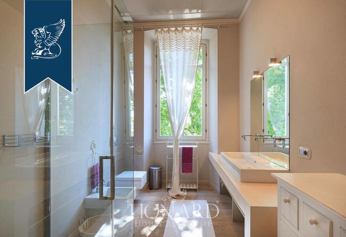 Image No.22-6 Bed Villa for sale