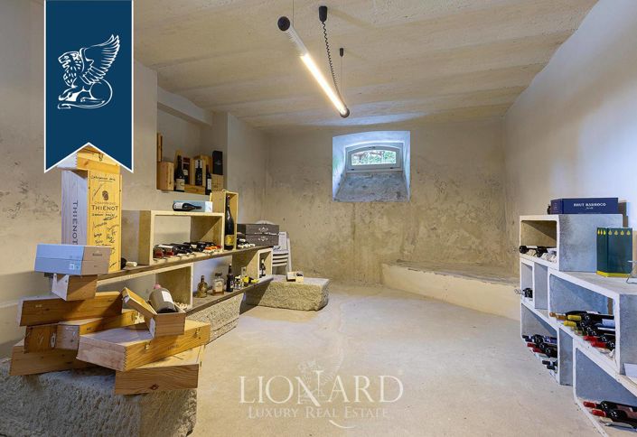 Image No.26-6 Bed Villa for sale