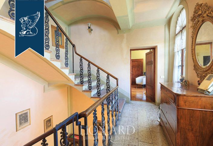 Image No.17-5 Bed Villa for sale