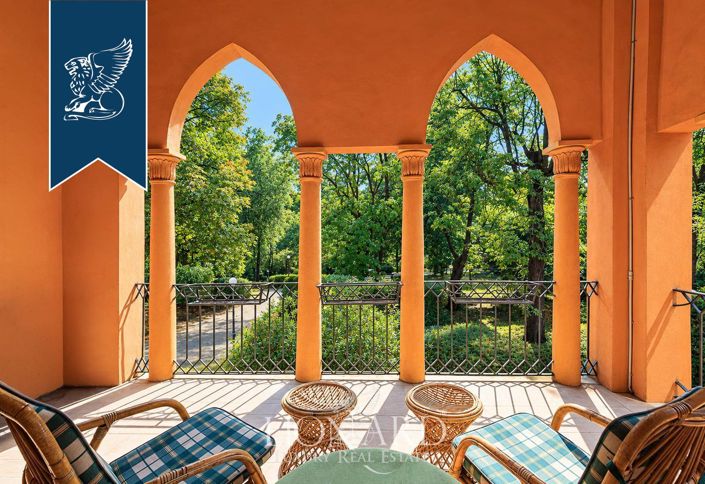 Image No.5-5 Bed Villa for sale