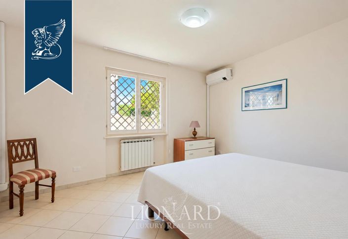 Image No.24-6 Bed Villa for sale