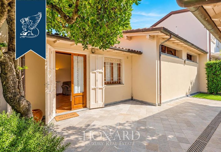 Image No.4-6 Bed Villa for sale