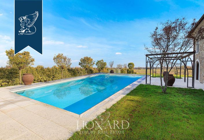 Image No.7-4 Bed Villa for sale