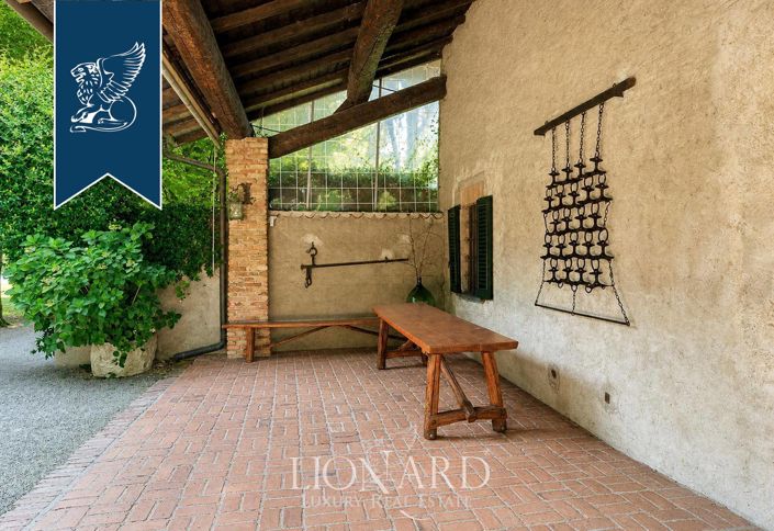 Image No.13-7 Bed Villa for sale