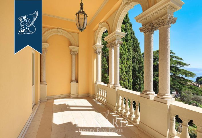 Image No.15-7 Bed Villa for sale