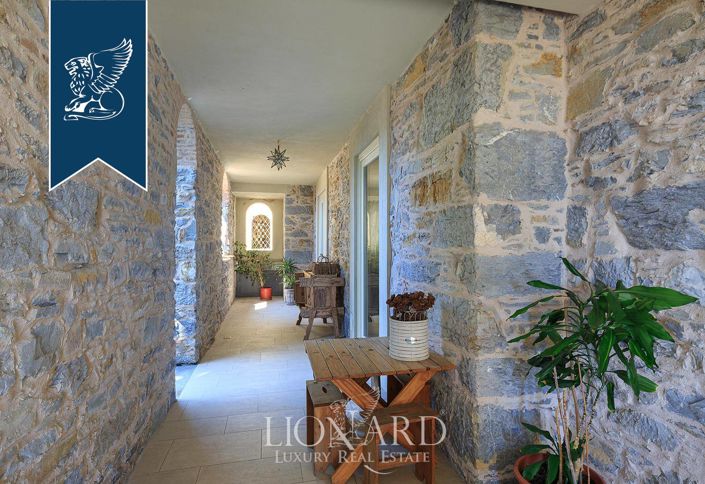 Image No.19-7 Bed Villa for sale
