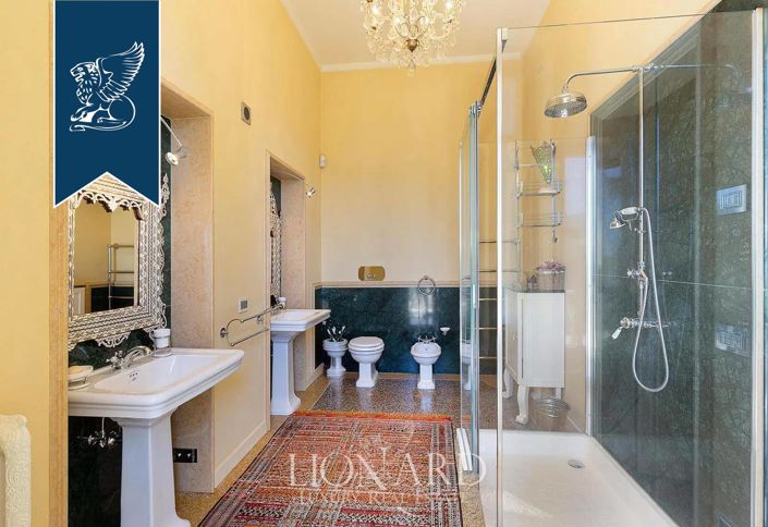 Image No.40-7 Bed Villa for sale