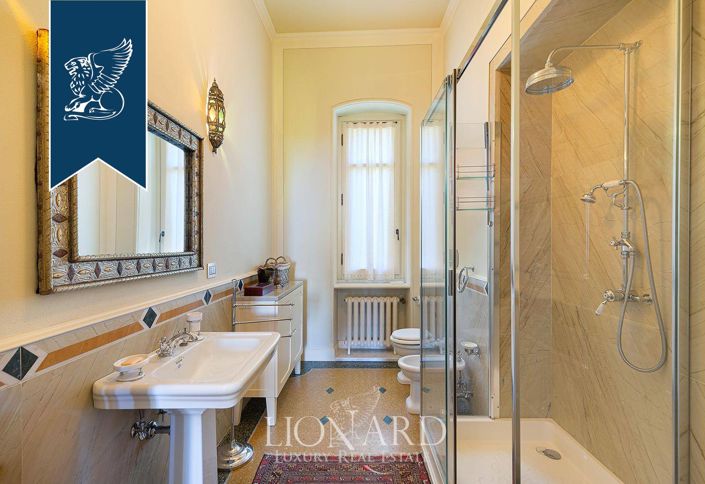 Image No.42-7 Bed Villa for sale