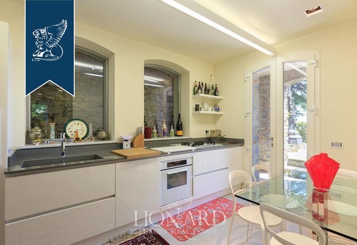 Image No.50-7 Bed Villa for sale