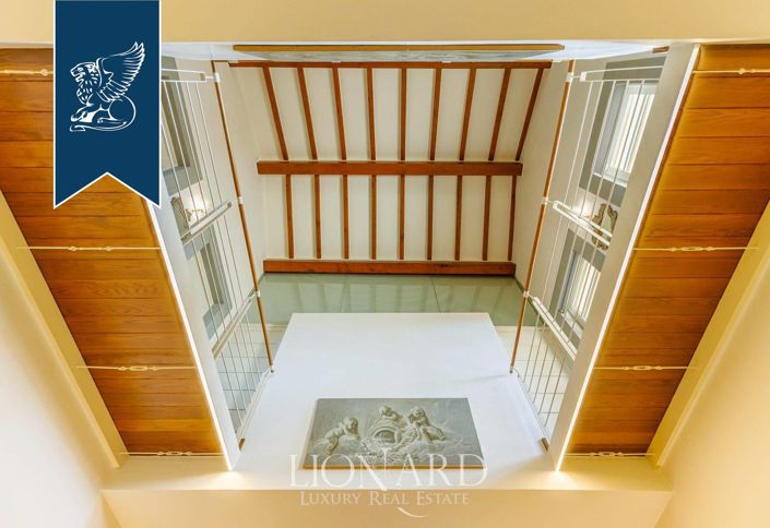 Image No.24-5 Bed Villa for sale