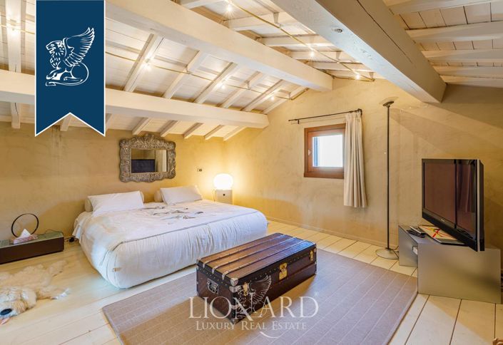 Image No.36-5 Bed Villa for sale