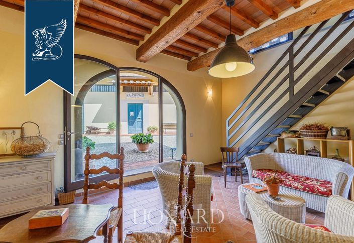 Image No.28-40 Bed Villa for sale
