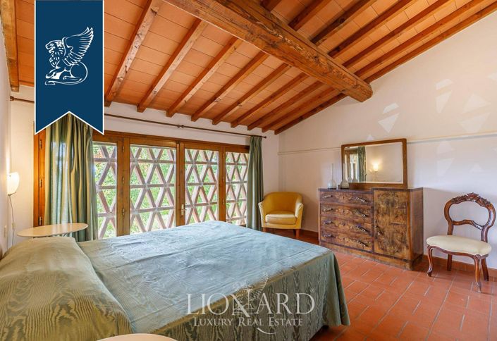 Image No.38-40 Bed Villa for sale