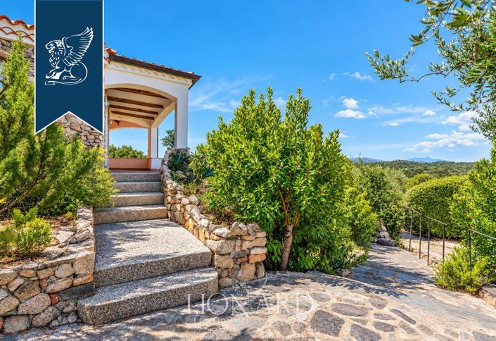 Image No.11-7 Bed Villa for sale