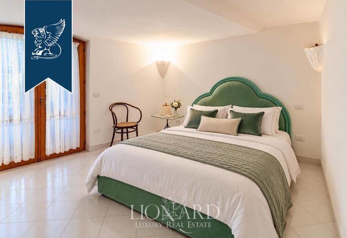 Image No.22-7 Bed Villa for sale