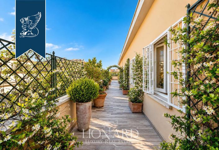 Image No.4-4 Bed Apartment for sale
