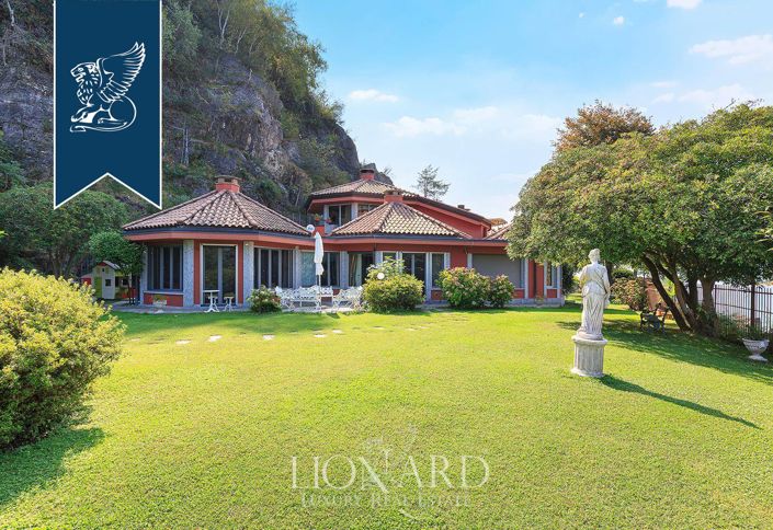 Image No.20-5 Bed Villa for sale
