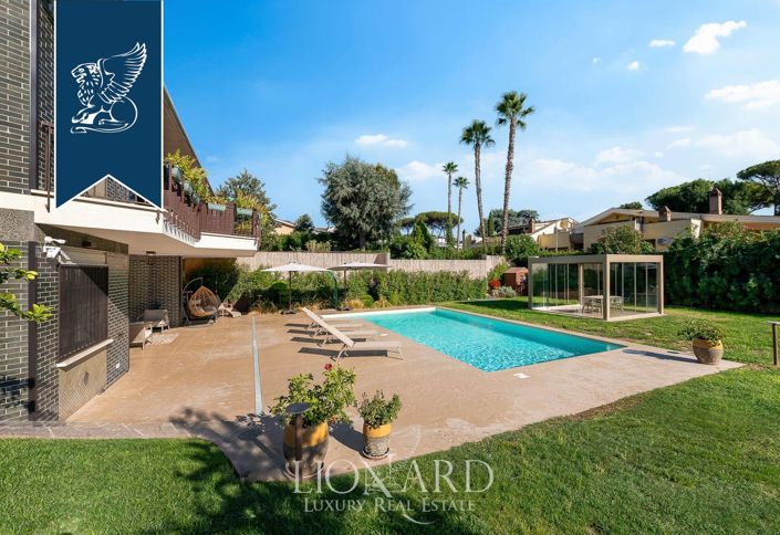 Image No.6-4 Bed Villa for sale