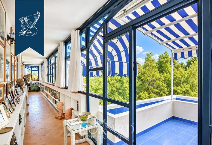Image No.14-4 Bed Apartment for sale