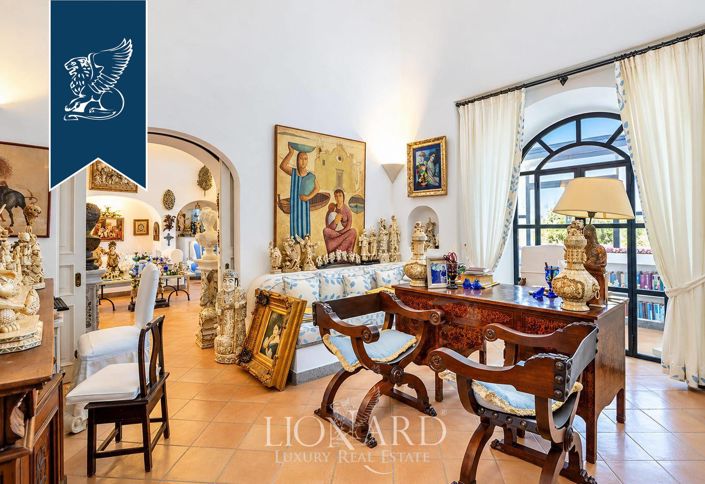 Image No.20-4 Bed Apartment for sale