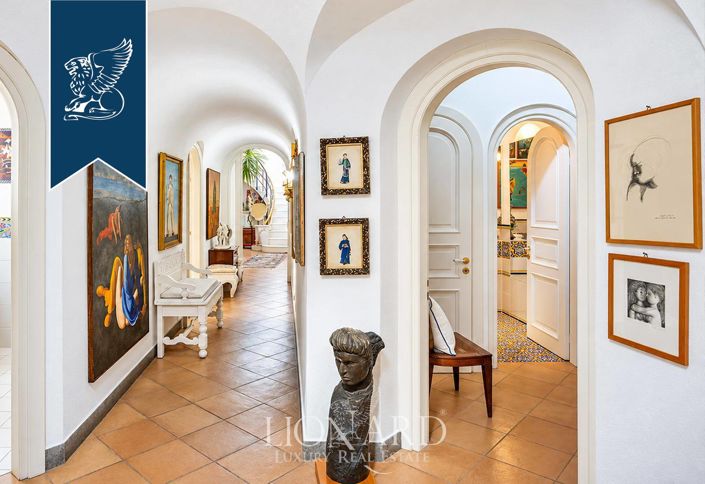 Image No.24-4 Bed Apartment for sale