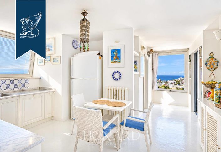 Image No.25-4 Bed Apartment for sale