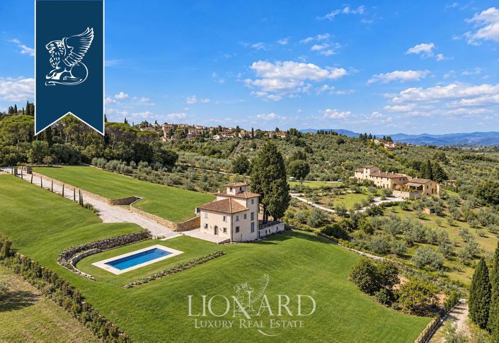 Image No.3-4 Bed Villa for sale