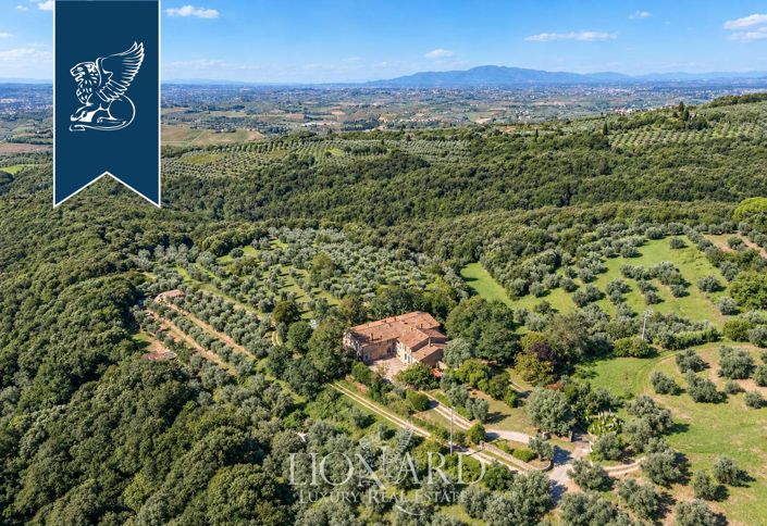 Image No.3-4 Bed Villa for sale