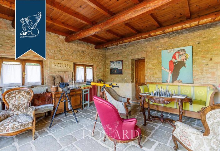 Image No.28-13 Bed Villa for sale