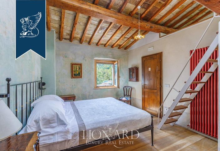 Image No.36-13 Bed Villa for sale