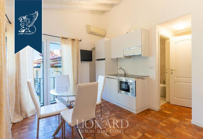 Image No.11-4 Bed Apartment for sale