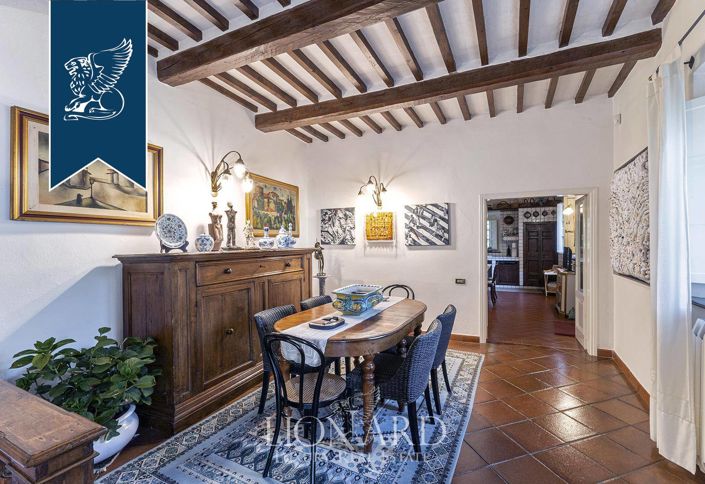 Image No.18-8 Bed Villa for sale