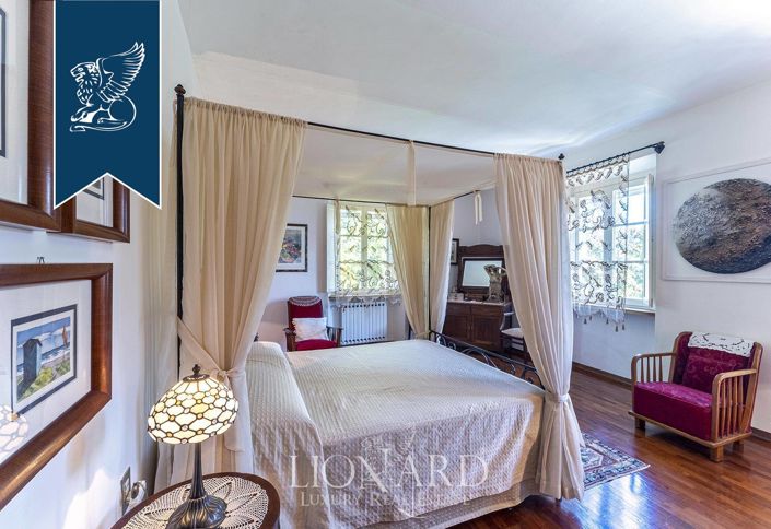 Image No.31-8 Bed Villa for sale