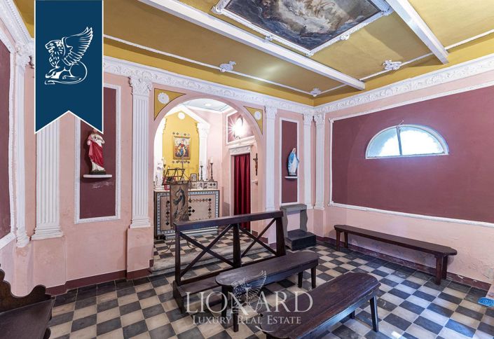Image No.44-8 Bed Villa for sale