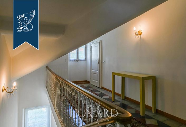 Image No.18-7 Bed Villa for sale