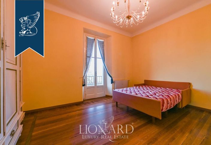 Image No.19-7 Bed Villa for sale