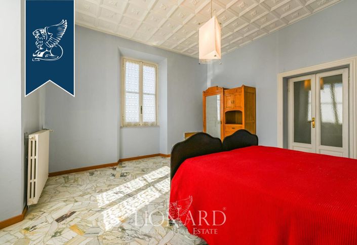 Image No.24-7 Bed Villa for sale