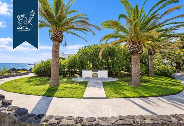 Image No.6-3 Bed Villa for sale