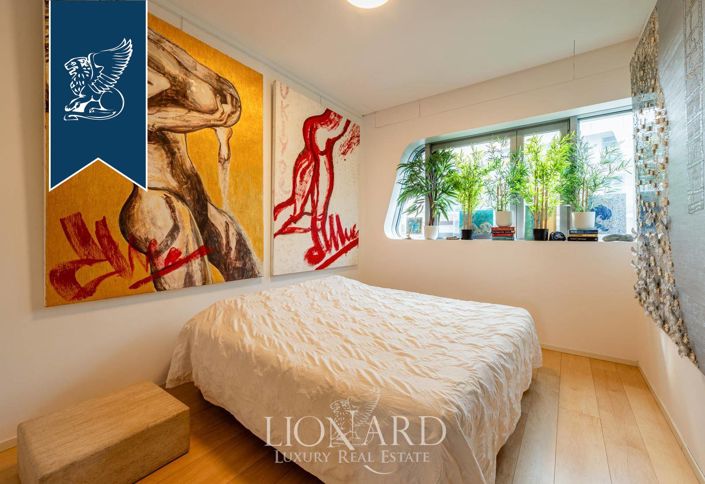 Image No.18-3 Bed Apartment for sale