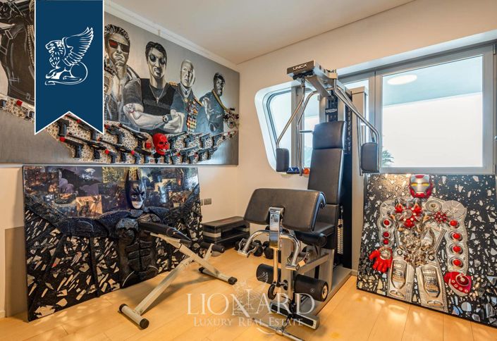 Image No.20-3 Bed Apartment for sale