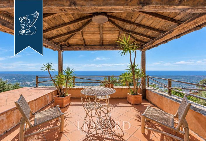 Image No.11-3 Bed Villa for sale