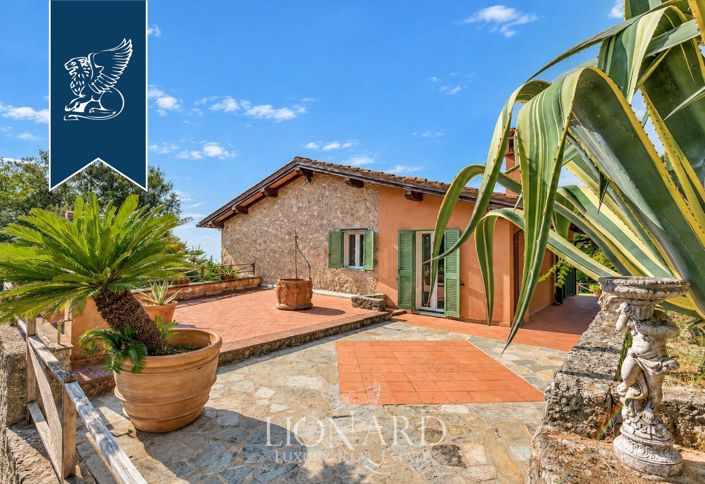 Image No.13-3 Bed Villa for sale